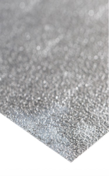 Aluminiu Stucco — finisaj pentru mobilier și obiecte din aluminiu lucrate manual la comandă, Mesterii lui Peshte.